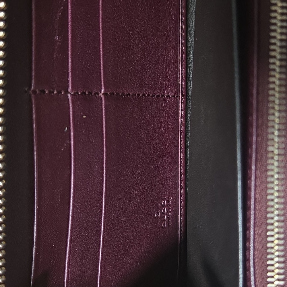 Gucci Brown and Purple Snake Pattern Wallet - Picture 2 of 9